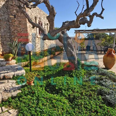 Trulli Malaspina A Due Passi Dal Mare *